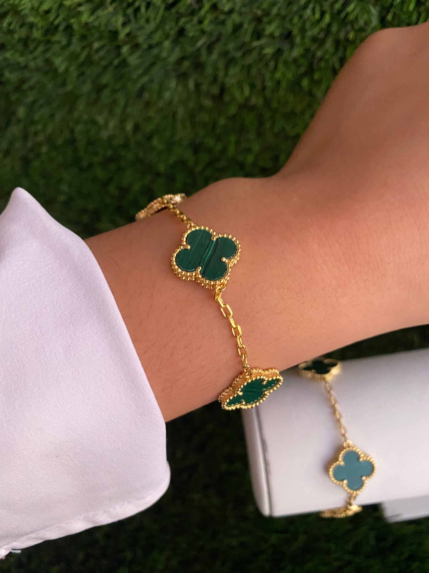 Green Valencia Clover Bracelet