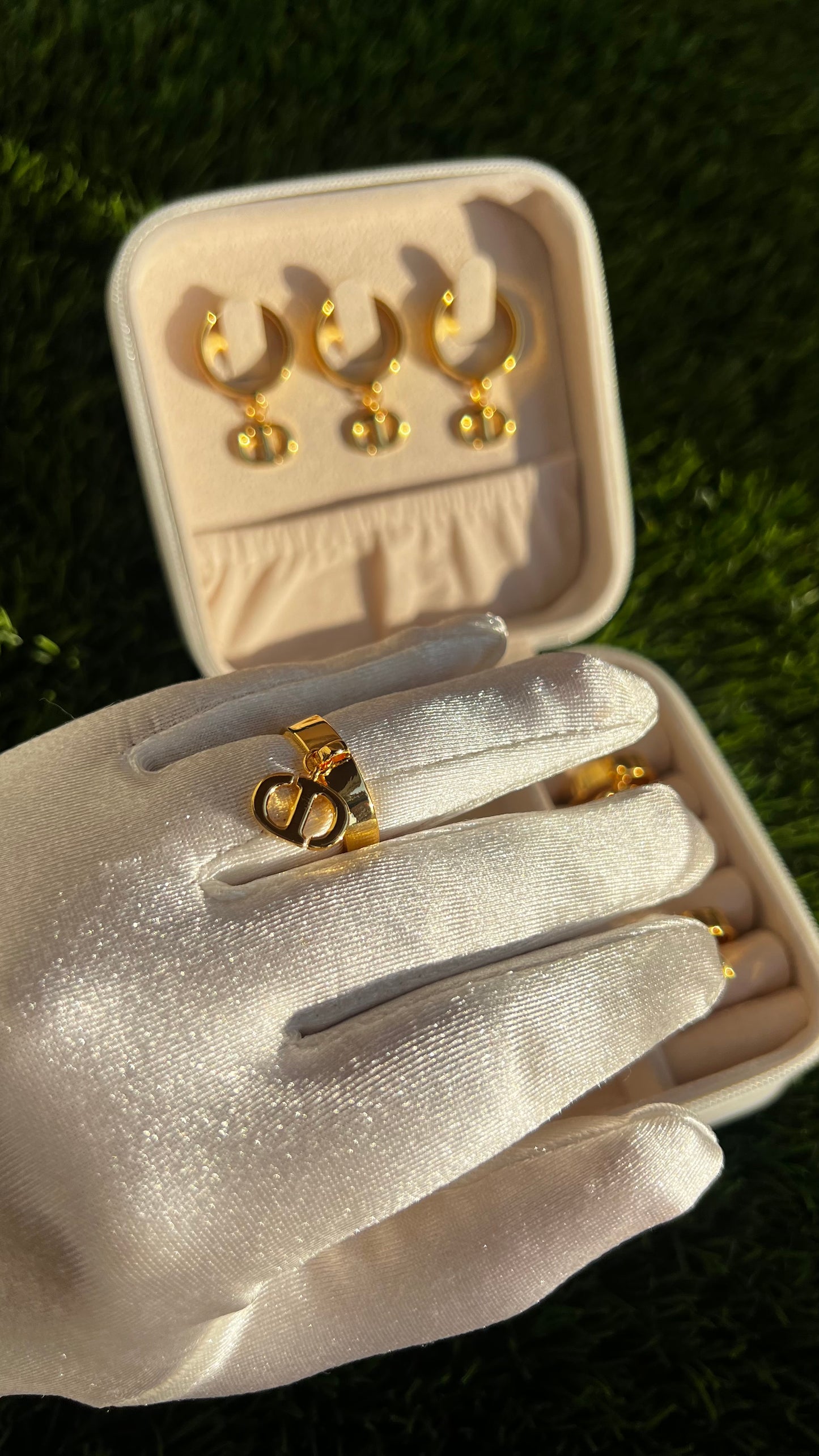 Clair Gold Ring