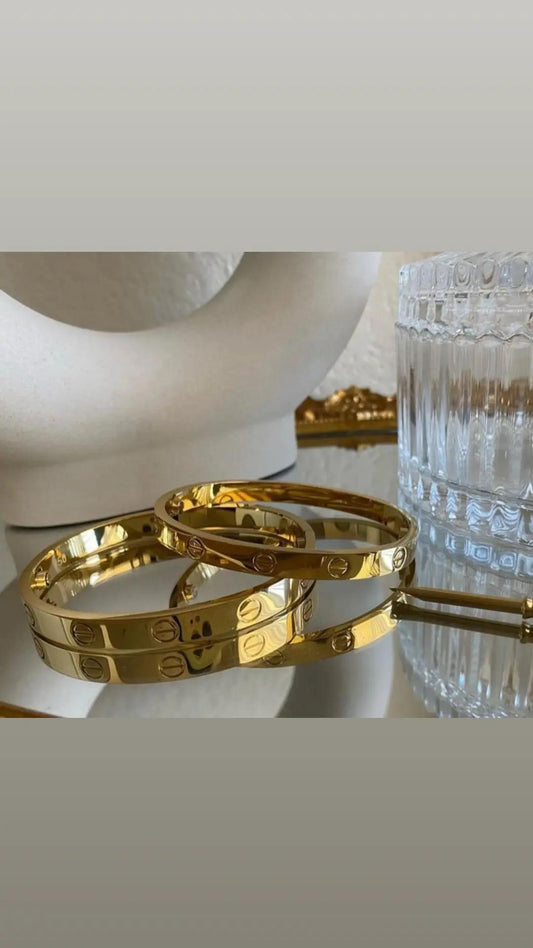 Gold Love bracelet